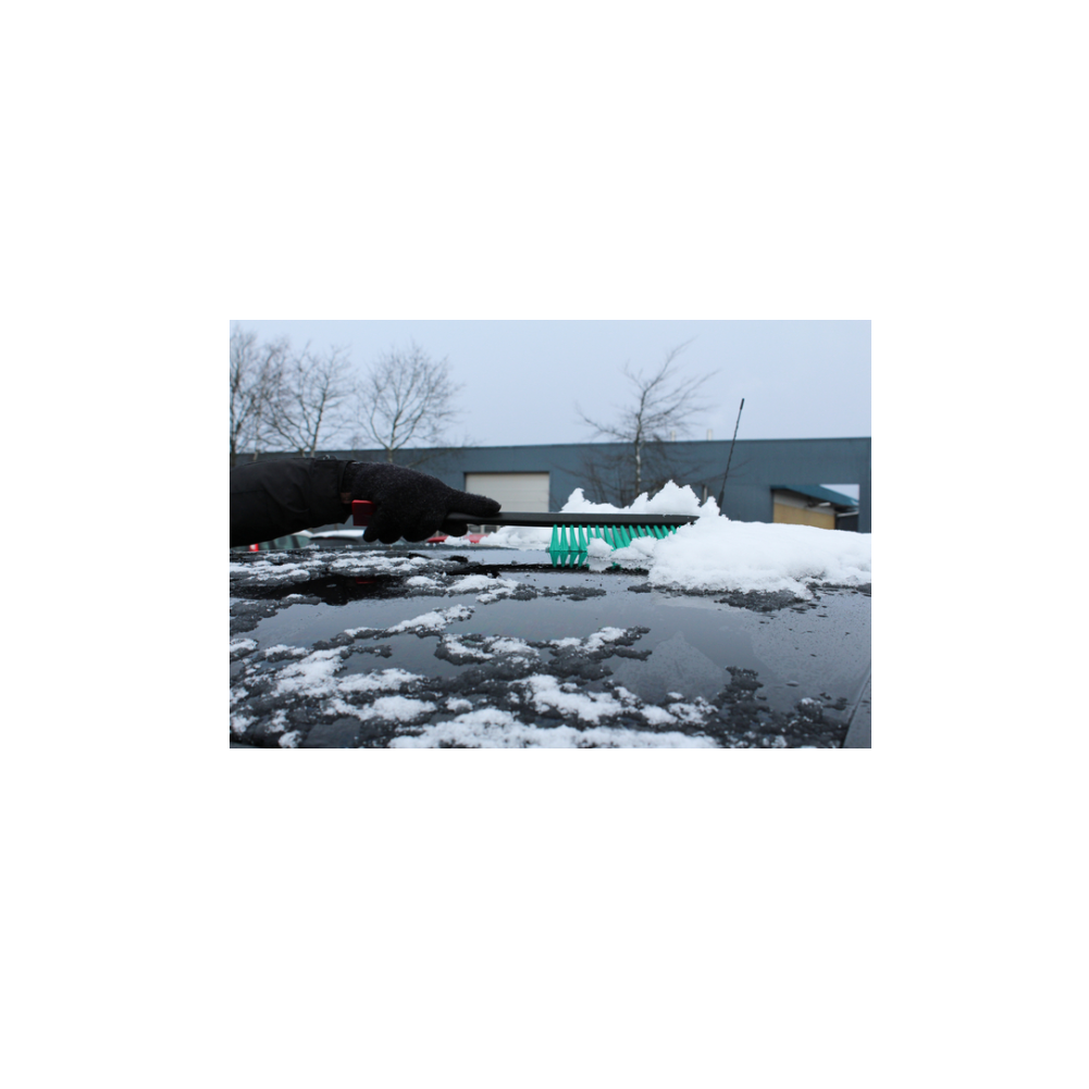 Vikan - Long-handled snow brush with ice scraper - 520052